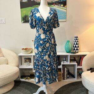 Knox Rose Blue and White Floral Maxi Dress